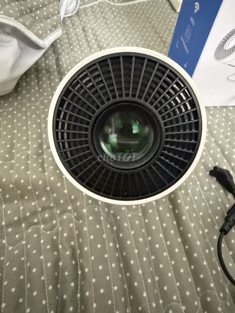 Máy chiếu S6 Trắng. Mua bán Đồ dùng văn phòng tại Quận Long Biên Hà Nội được đăng bởi Bắc hình 1