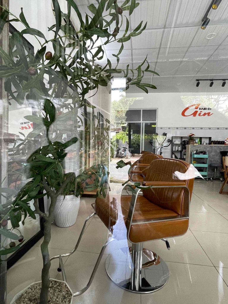 Tuyển Thợ Phụ Vĩnh Long. Việc làm Thợ cắt tóc tại Thành phố Vĩnh Long Vĩnh Long được đăng bởi Gin Trần hình 1