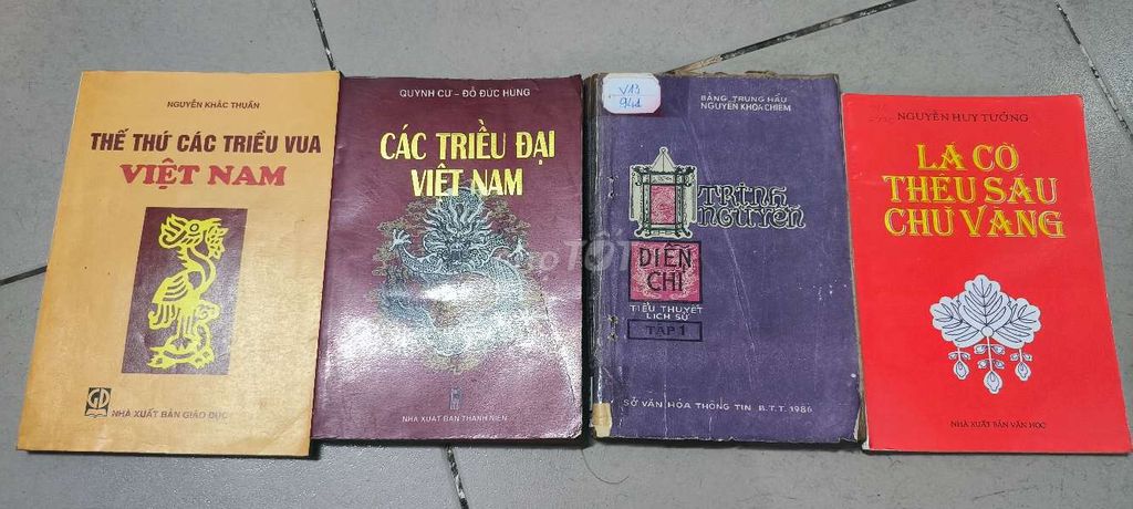 Sách vê lịch sử viet nam