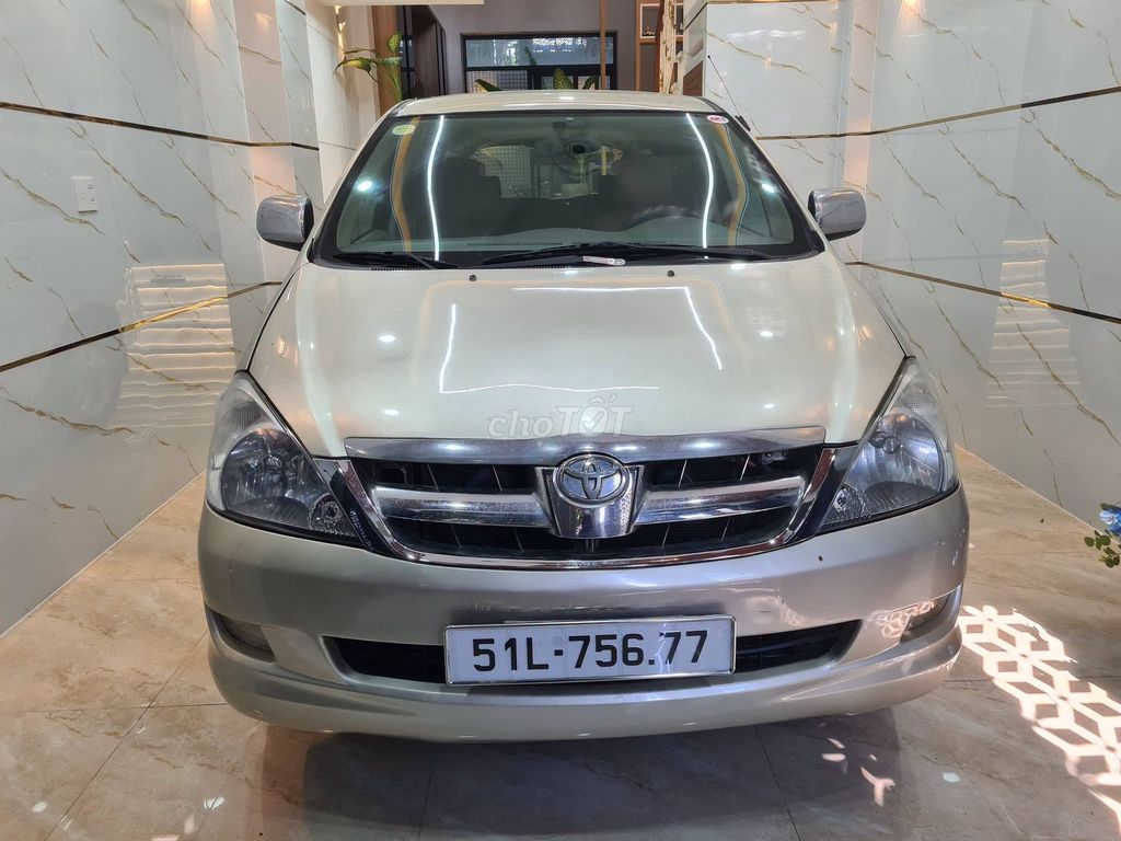 TOYOTA INNOVA 2006 G МКПП 8 мест 2 кондиционера