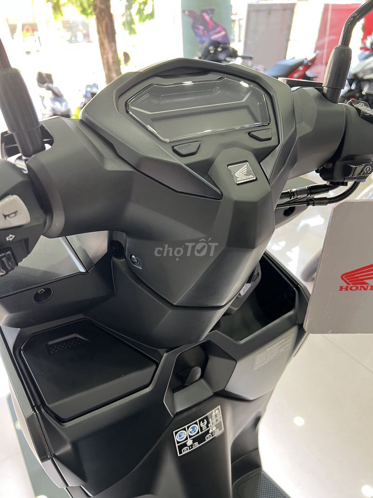 Honda Vario 125 - Bản Đặc Biệt Smartkey 2024. Mua bán Xe máy tại Quận 4 Tp Hồ Chí Minh được đăng bởi Head Phát Tiến hình 3