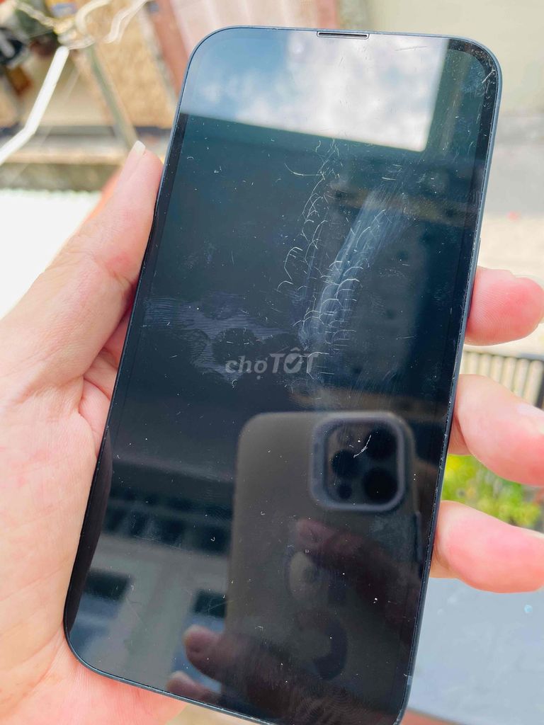 iPhone 13 128GB Pin 🔋 100%. Mua bán Điện thoại tại Quận Tân Bình Tp Hồ Chí Minh được đăng bởi Nam SG hình 1