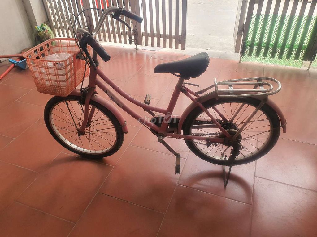 Xe đạp trẻ em màu Hồng. Mua bán Xe đạp tại Huyện An Dương Hải Phòng được đăng bởi Nguyễn Ngọc Sơn hình 1