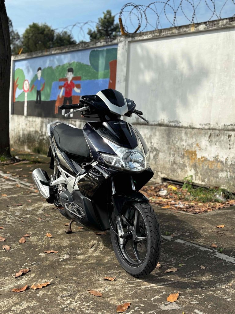 thanh lý 2010 fi. Mua bán Xe máy tại Thị xã Bến Cát Bình Dương được đăng bởi xe máy trả góp tín nghĩa  hình 3