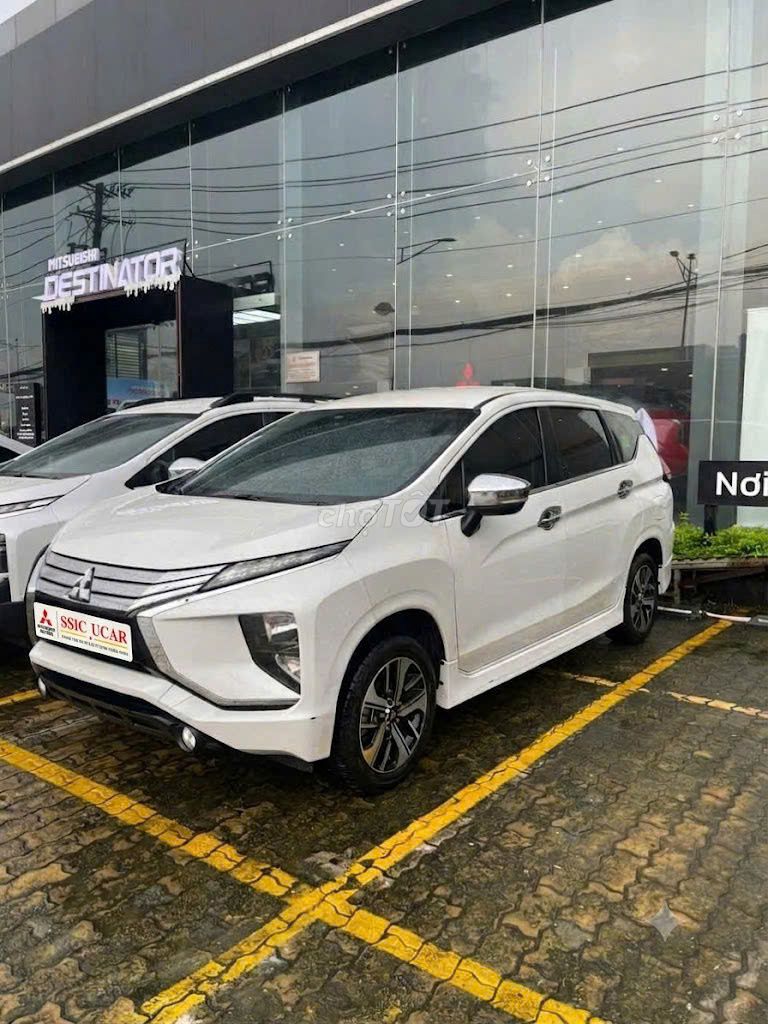 Mitsubishi Xpander AT-P 2018 белый 94 000 км