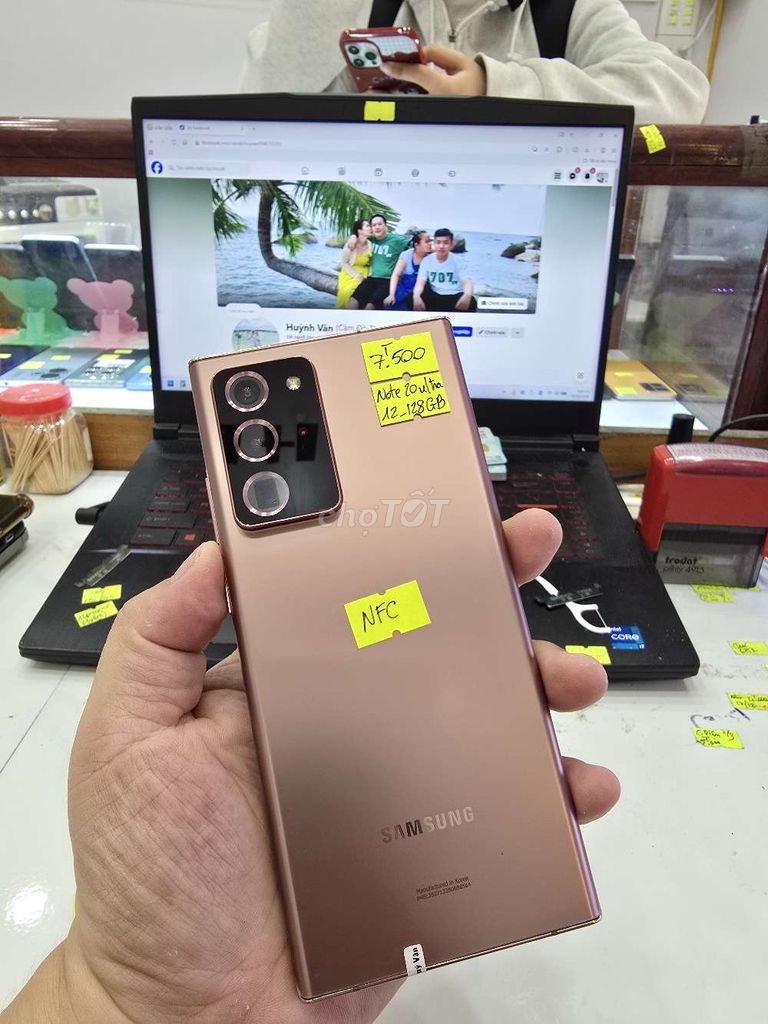 Samsung Galaxy Note 20 Ultra Vàng Đồng. Mua bán Điện thoại tại Thành phố Long Xuyên An Giang được đăng bởi Facebook Cầm Đồ Thúy Vân hình 1
