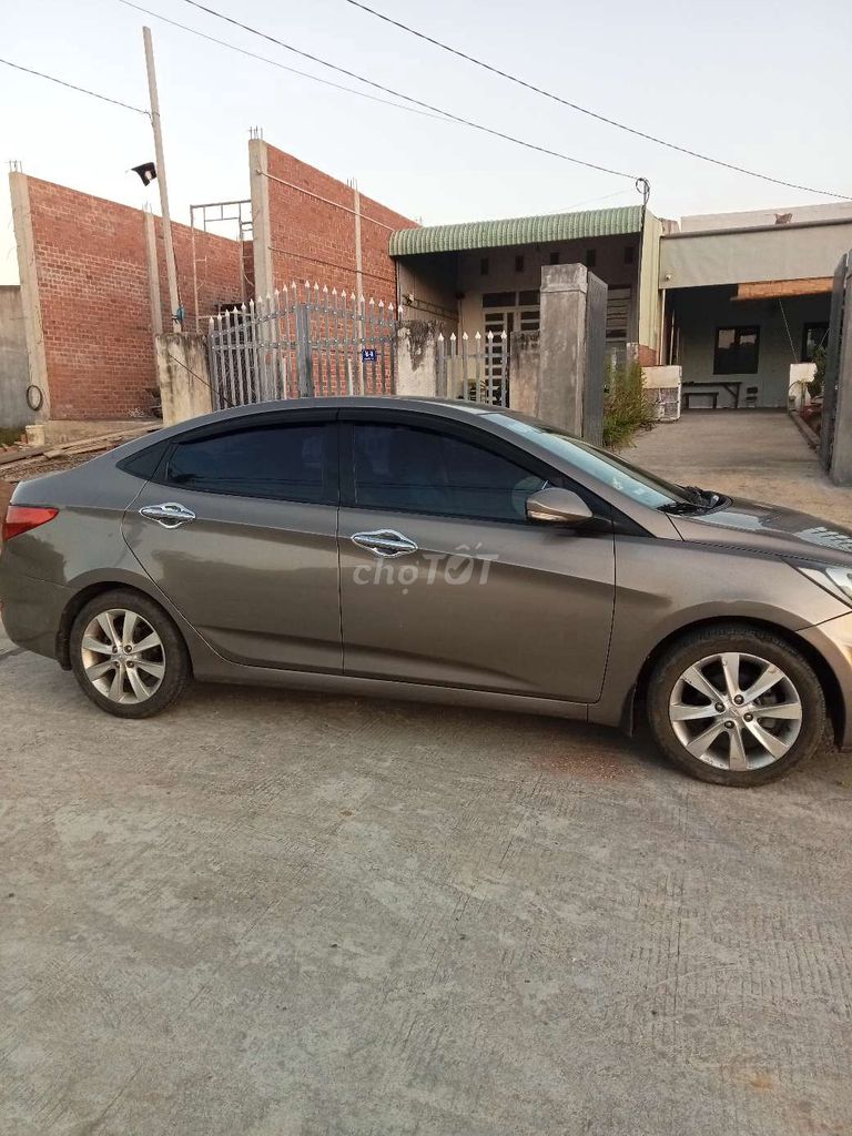 Accent 2012 1.4 MT - 200tr. Mua bán Ô tô tại Huyện Đăk Pơ Gia Lai được đăng bởi Tiến hình 5