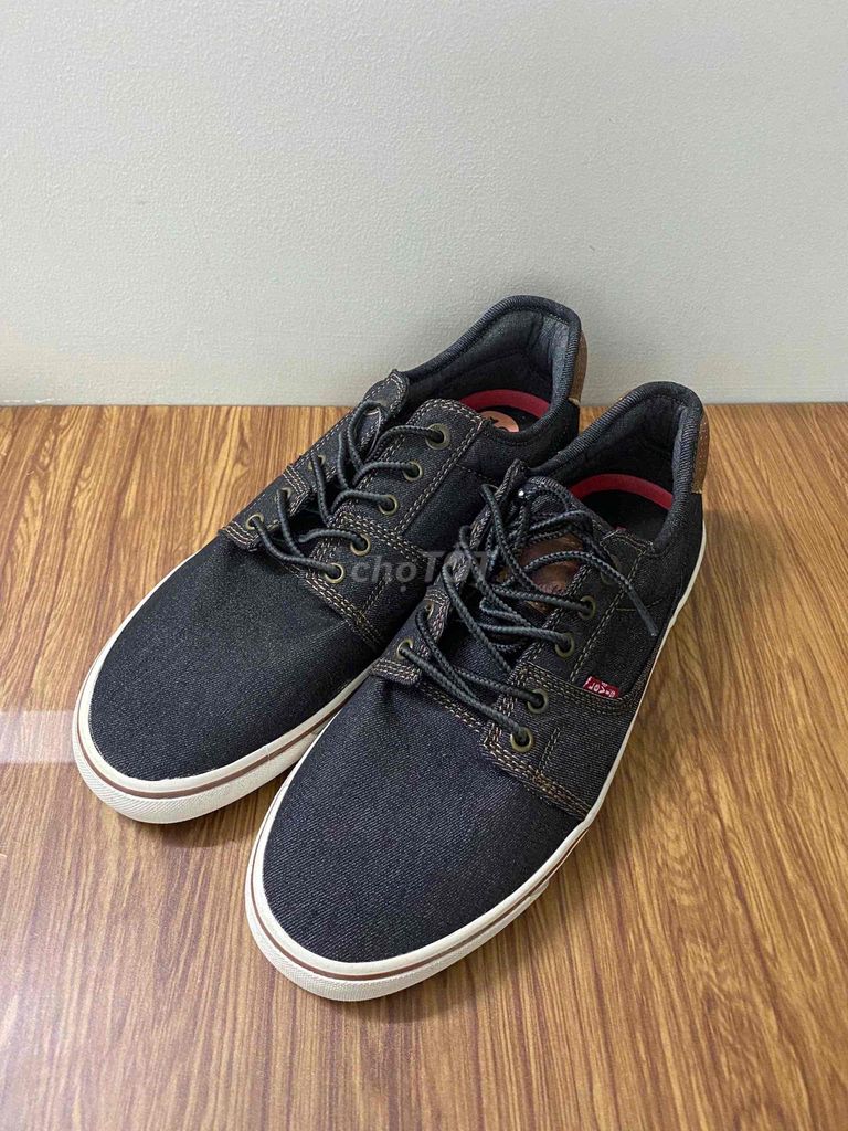 Giày LEVI'S nam size 40-41 Xách Tay Mỹ giá rẻ