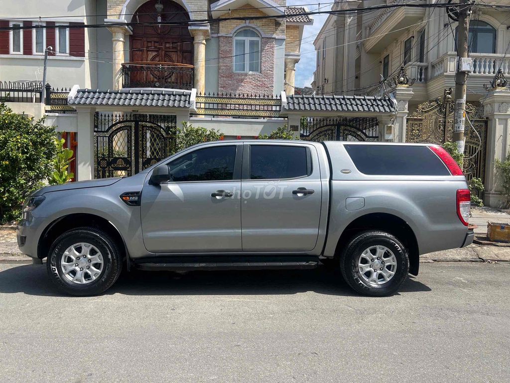 Ford Ranger XLS 2017 2.2 Bạc 110.000 km. Mua bán Ô tô tại Huyện Hóc Môn Tp Hồ Chí Minh được đăng bởi Trần Văn Đoan hình 10