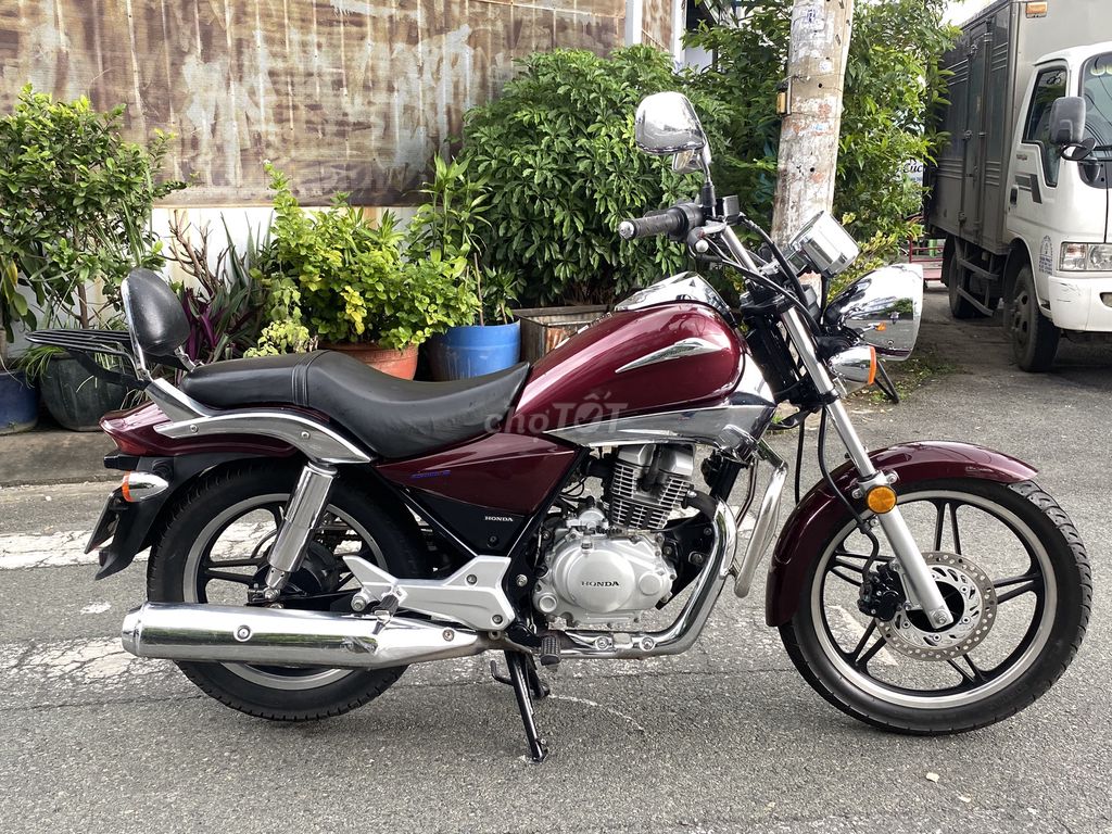 Moto Honda Shadow 150c 2019 BSTP chính chủ màu đen. Mua bán Xe máy tại Quận Tân Phú Tp Hồ Chí Minh được đăng bởi youtube tuan moto hình 5