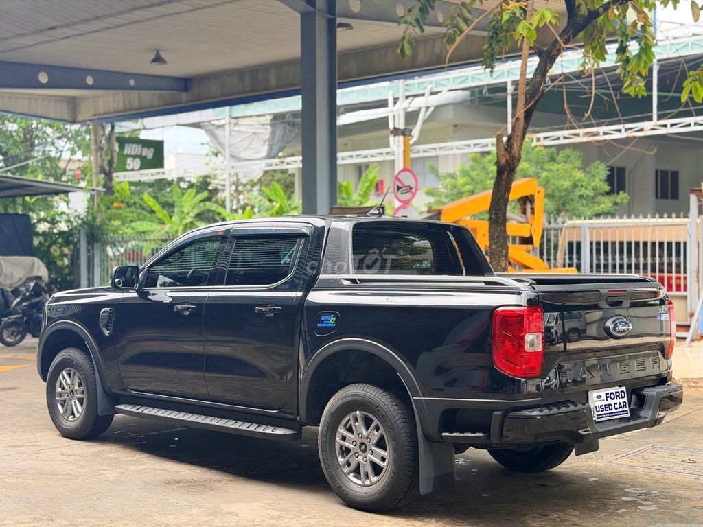 Ford Ranger 2025 почти новый, кредит банка 75%