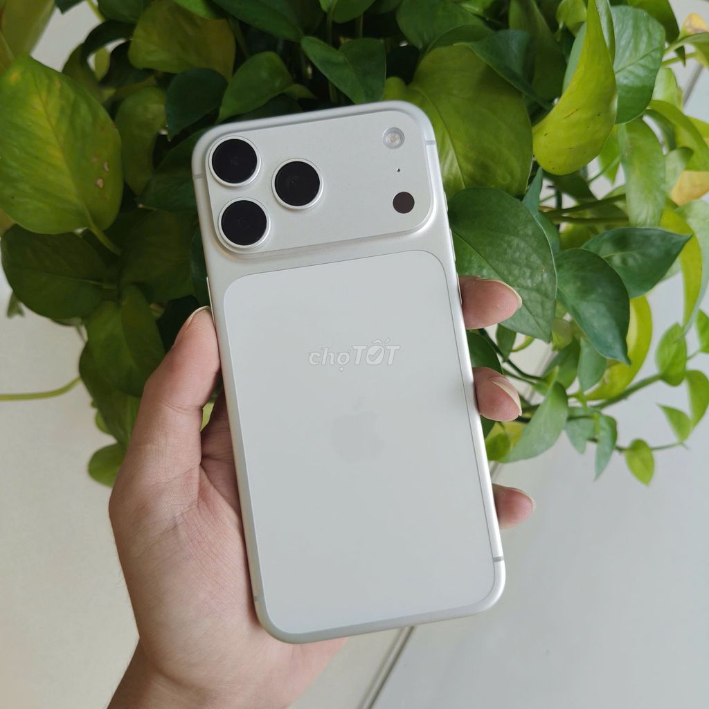 iPhone 17 Pro Max VN 256GB BH 4-3-2027 ★ᴛʜᴜ ᴆᴛ ᴄᴜ̃★. Mua bán Điện thoại tại Quận Ninh Kiều Cần Thơ được đăng bởi DI ĐỘNG BULL hình 1