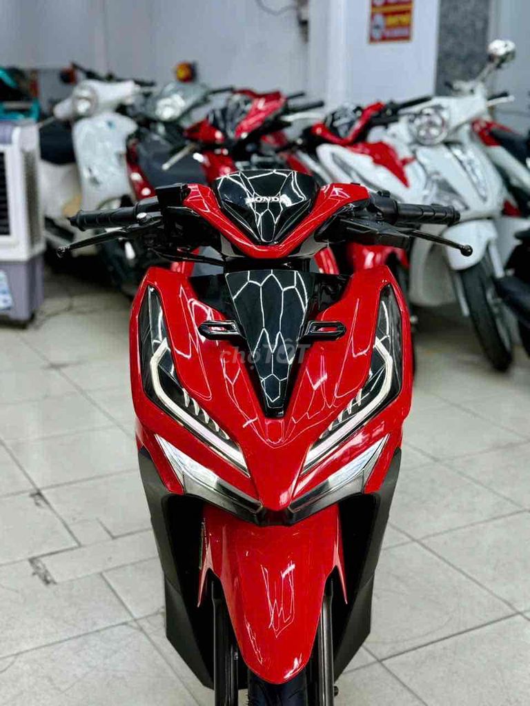 Vario 125 đẹp mê có góp trước 20tr sẵn Q8 🔥