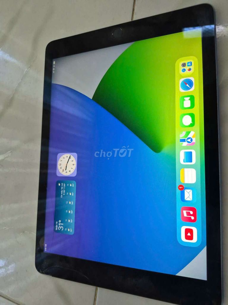 Apple iPad Air 2 16GB Bạc. Mua bán Máy tính bảng tại Quận 8 Tp Hồ Chí Minh được đăng bởi Duy hình 1