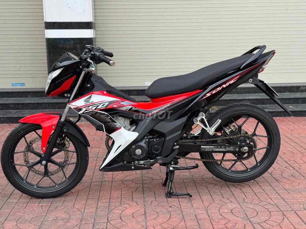 Honda Sonic Đỏ Đen Trắng Zin êm. Mua bán Xe máy tại Thành phố Long Xuyên An Giang được đăng bởi Hoàng Thiện Khang    Khang 67 hình 6