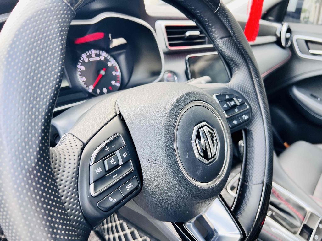 MG ZS sản xuất 2024 sơn zin cả xe siêu mới. Mua bán Ô tô tại Quận Cầu Giấy Hà Nội được đăng bởi Nam HQ Auto hình 17