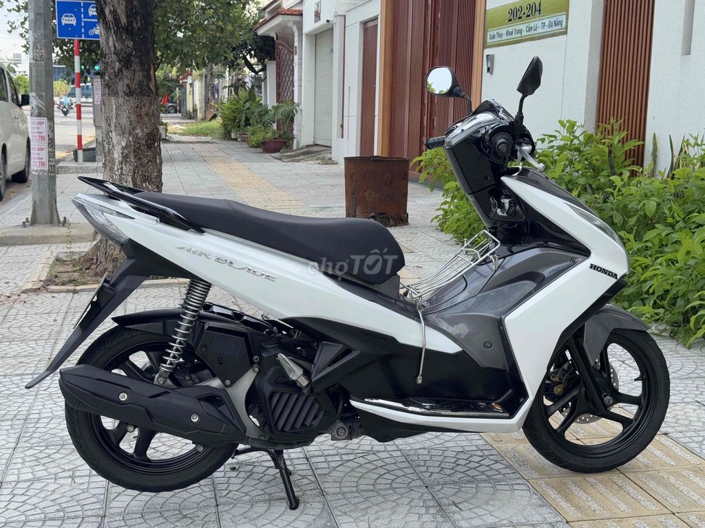 AB dk 2015 bs 92 xe nguyên rin . Hỗ trợ trả góp. Mua bán Xe máy tại Quận Cẩm Lệ Đà Nẵng được đăng bởi Duc Tran  hình 1