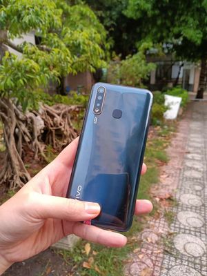 thành lý 8/128 mới 99, 9 pin 5000