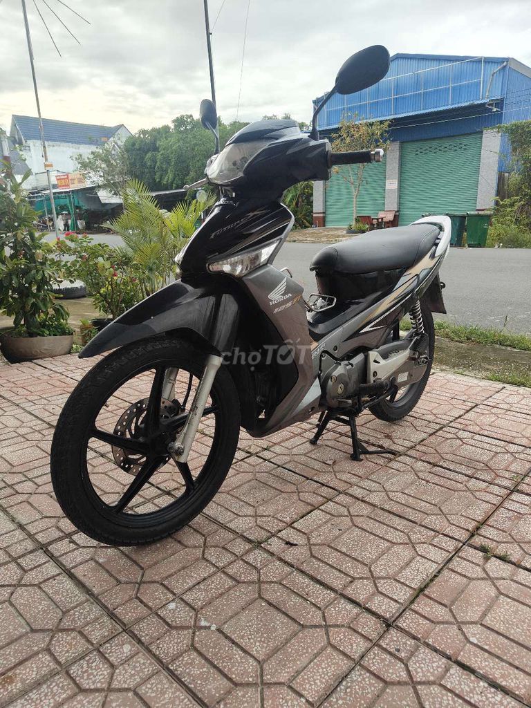HONDA FU X FI 2010 XE MỘC NGUYÊN ZIN. Mua bán Xe máy tại Huyện Bình Tân Vĩnh Long được đăng bởi MƯỜI   BÌNH TÂN VL hình 1