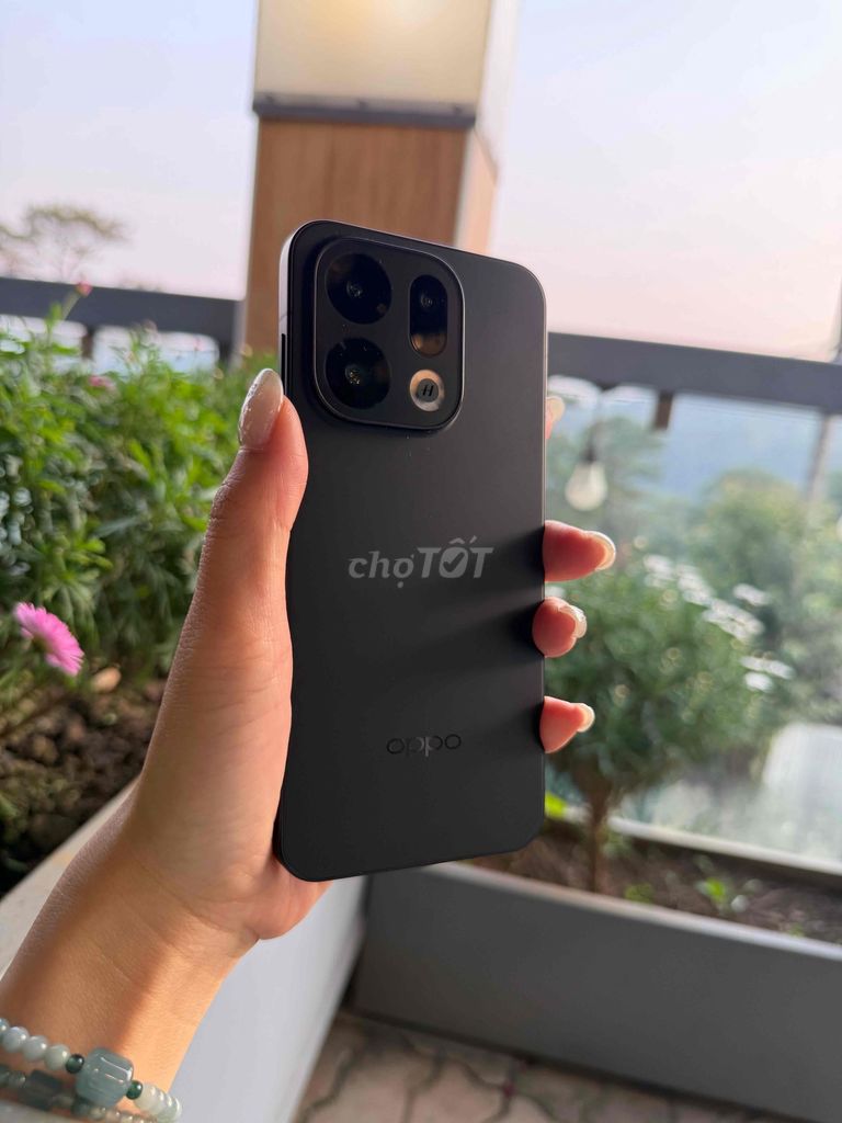 Oppo Find X9 512GB Đen Đã sử dụng. Mua bán Điện thoại tại Thành phố Đà Lạt Lâm Đồng được đăng bởi Jessi Lê hình 1