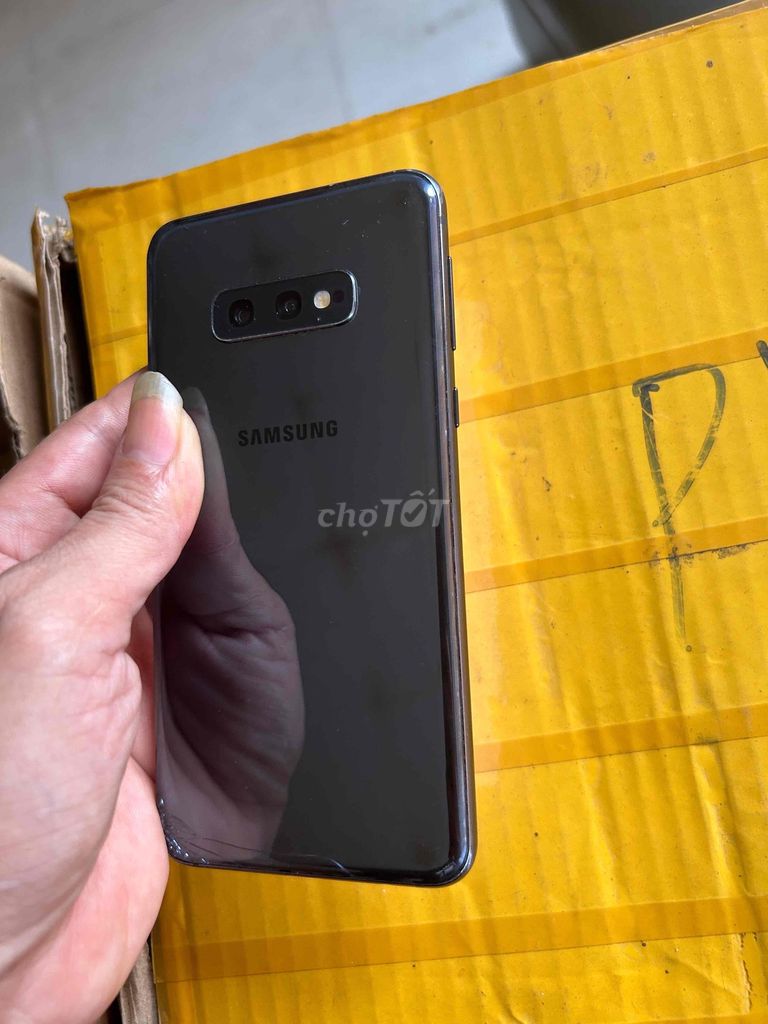 Samsung S10e 128GB Đen 6GB Like New. Mua bán Điện thoại tại Huyện Nhà Bè Tp Hồ Chí Minh được đăng bởi linh hình 1