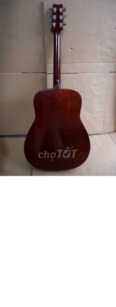 GUITAR ACOUSTIC YAMAHA FG-200