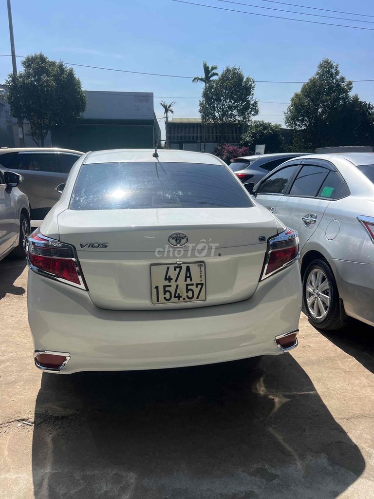 Toyota Vios 2015 E - 97000 km