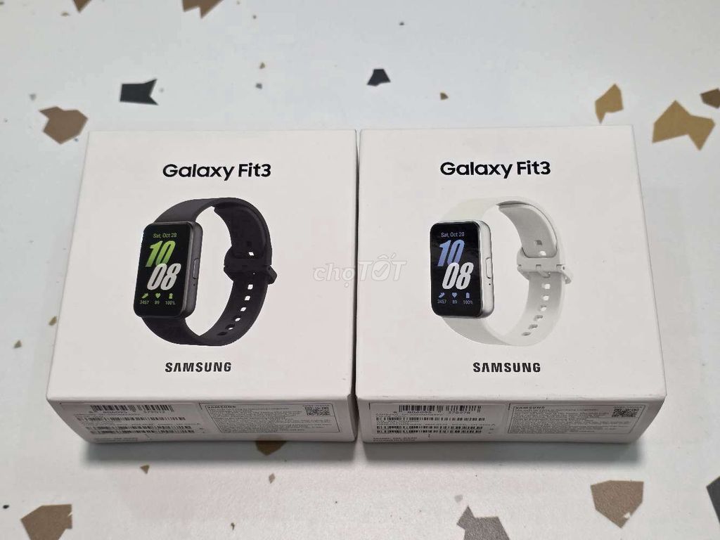 Samsung Galaxy Fit3 Đen, Trắng. Mua bán Thiết bị đeo thông minh tại Quận 12 Tp Hồ Chí Minh được đăng bởi Mr Linh Trầm hình 1
