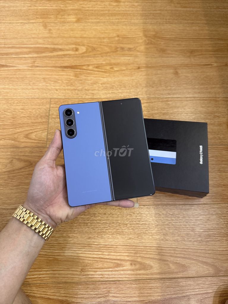 Z Fold5 1Tb Fullbox đẹp 99,9% zin chất. Mua bán Điện thoại tại Quận Thanh Xuân Hà Nội được đăng bởi Vinh Râu Samsung hình 1