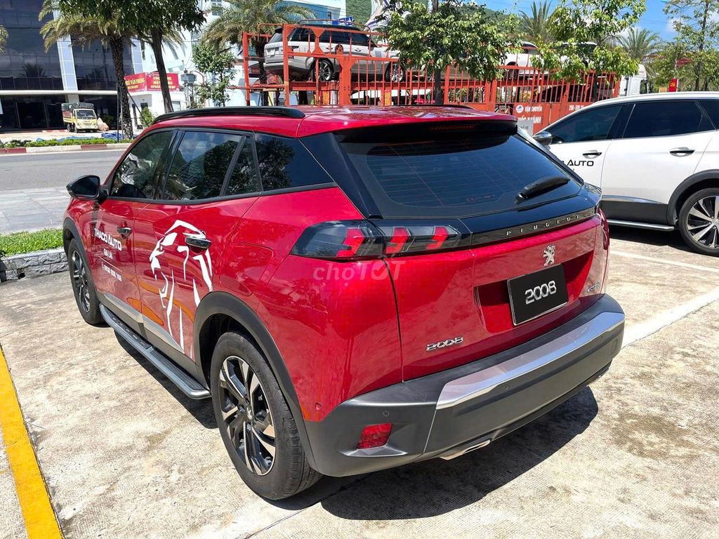 Peugeot 2008 2023 GT Line 1.2 AT - 12000 km. Mua bán Ô tô tại Thành phố Qui Nhơn Bình Định được đăng bởi Võ Trường Sơn hình 4