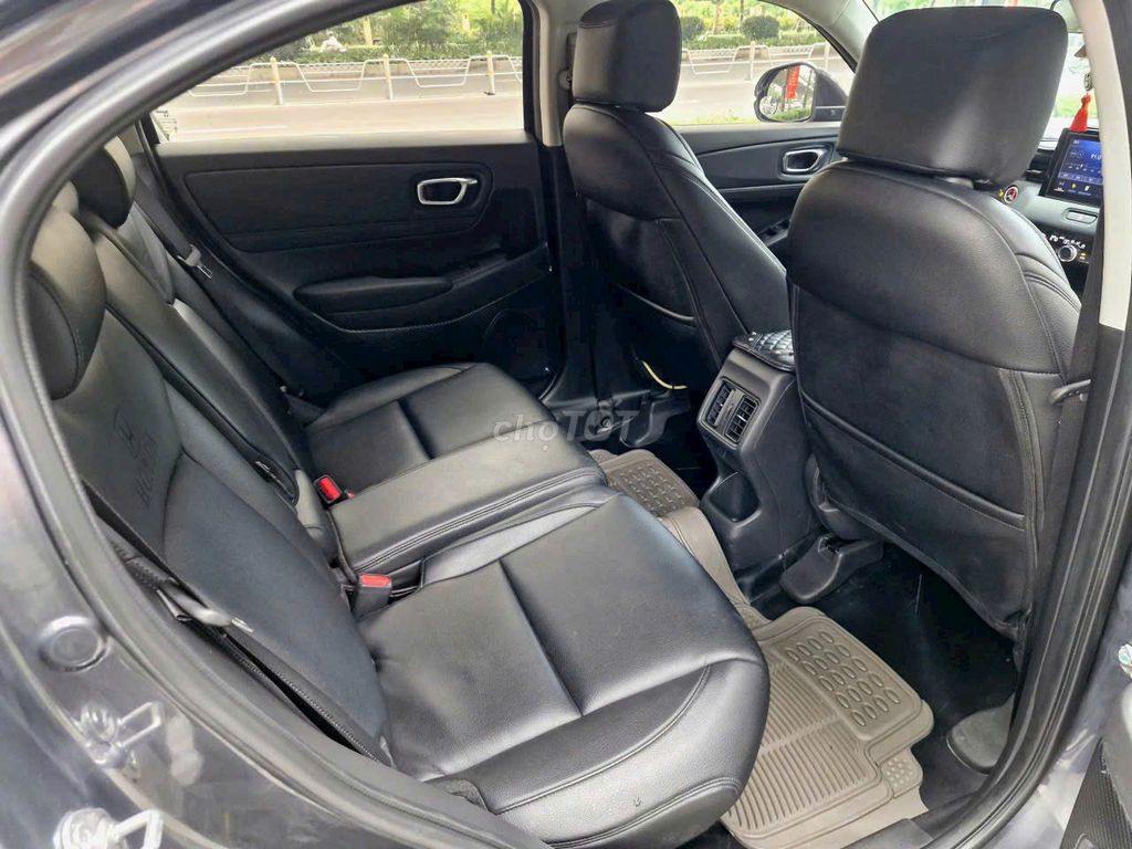Honda HR-V 2023 G - 19999 km. Mua bán Ô tô tại Quận Bắc Từ Liêm Hà Nội được đăng bởi Trung Auto 26 Phạm Văn Đồng hình 11