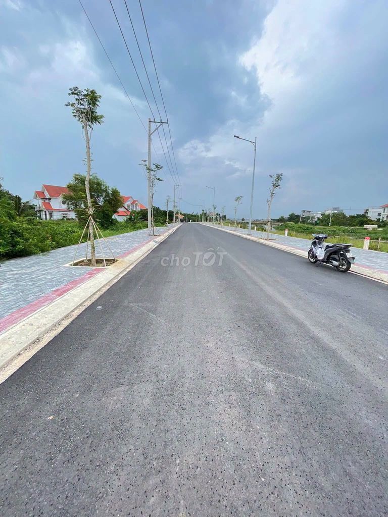 Bán đất 534m2 thổ cư 200m2, Cầu Trắng, An Thạnh, 13.5 tỷ