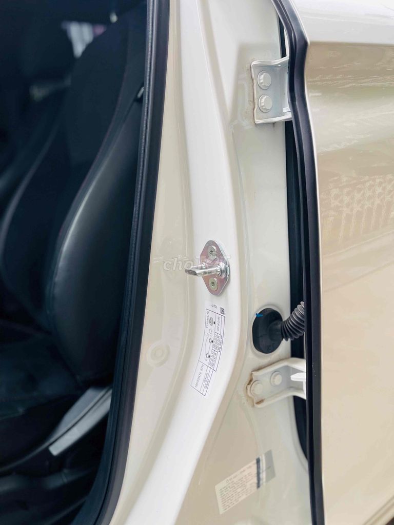 Honda City RS 2023 sơn zin 100% 1,5 vạn zin. Mua bán Ô tô tại Quận Hoàng Mai Hà Nội được đăng bởi Phạm quang đồng hình 18