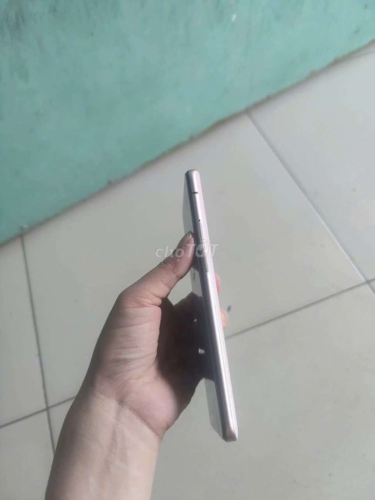 Oppo Reno 2 128GB Hồng. Mua bán Điện thoại tại Thành phố Sóc Trăng Sóc Trăng được đăng bởi Bắp  hình 1