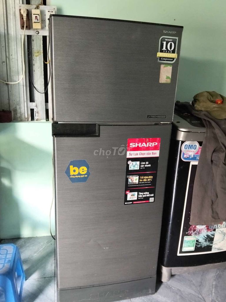 Tủ lạnh Sharp Xám Gia đình. Mua bán Tủ lạnh tại Huyện Bình Tân Vĩnh Long được đăng bởi Tran Ngọc Anh hình 1