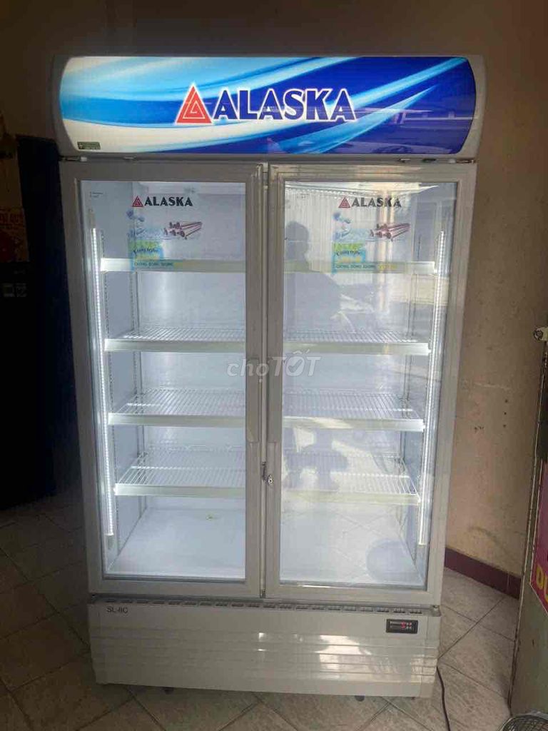 cần thanh Lý Tủ Mát Alaska 800 Lít mới 90 %