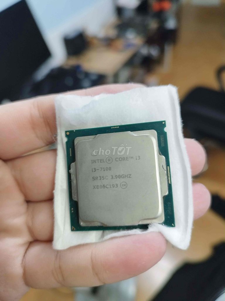 CPU Intel Core i3-7100. Mua bán Linh kiện (RAM, Card...) tại Quận 8 Tp Hồ Chí Minh được đăng bởi KHOA COMPUTER hình 1