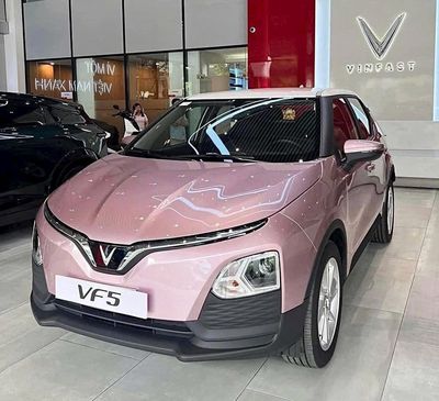 VinFast VF5& Herio Green 0 Đồng. Mua bán Ô tô tại Quận Đống Đa Hà Nội được đăng bởi Đoàn Hồng Minh