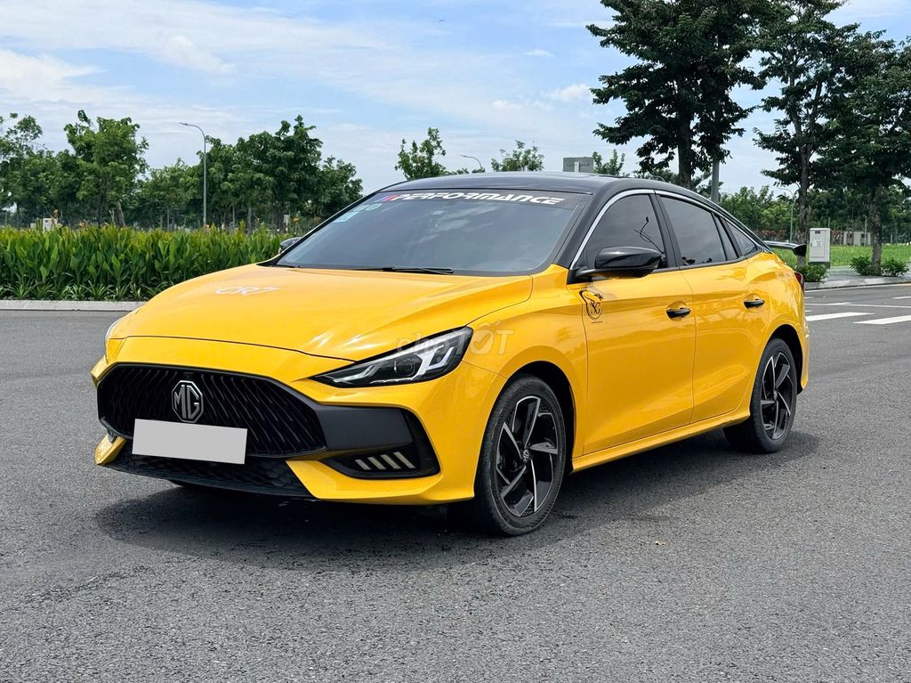 MG MG5 LUXURY 2022 Vàng 57.000KM