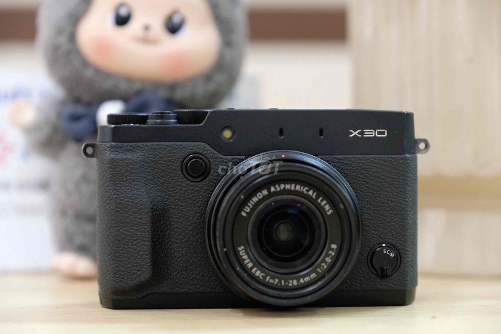 FUJIFILM X-30 COMPACT CỔ ĐIỂN