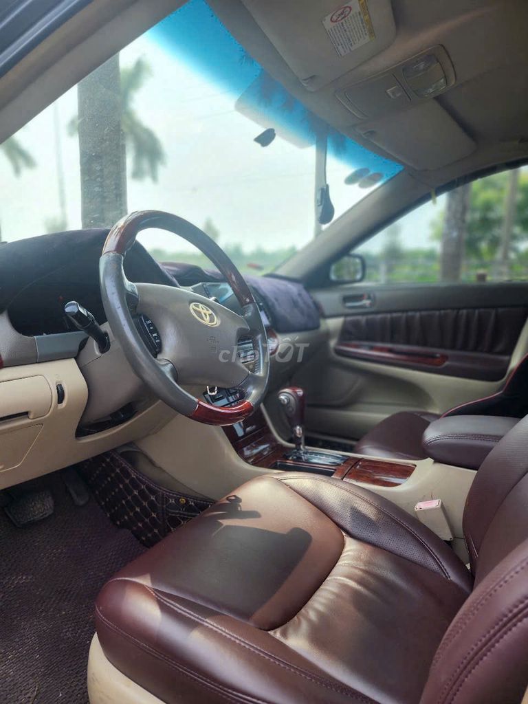 Toyota Camry 3.0 V6 2003 автомат черный в отличном состоянии