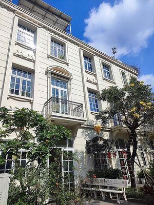 CHÍNH CHỦ - BÁN NHÀ PHỐ VỚI KHÔNG GIAN XANH MÁT VÀ NỘI THẤT ĐẦY ĐỦ