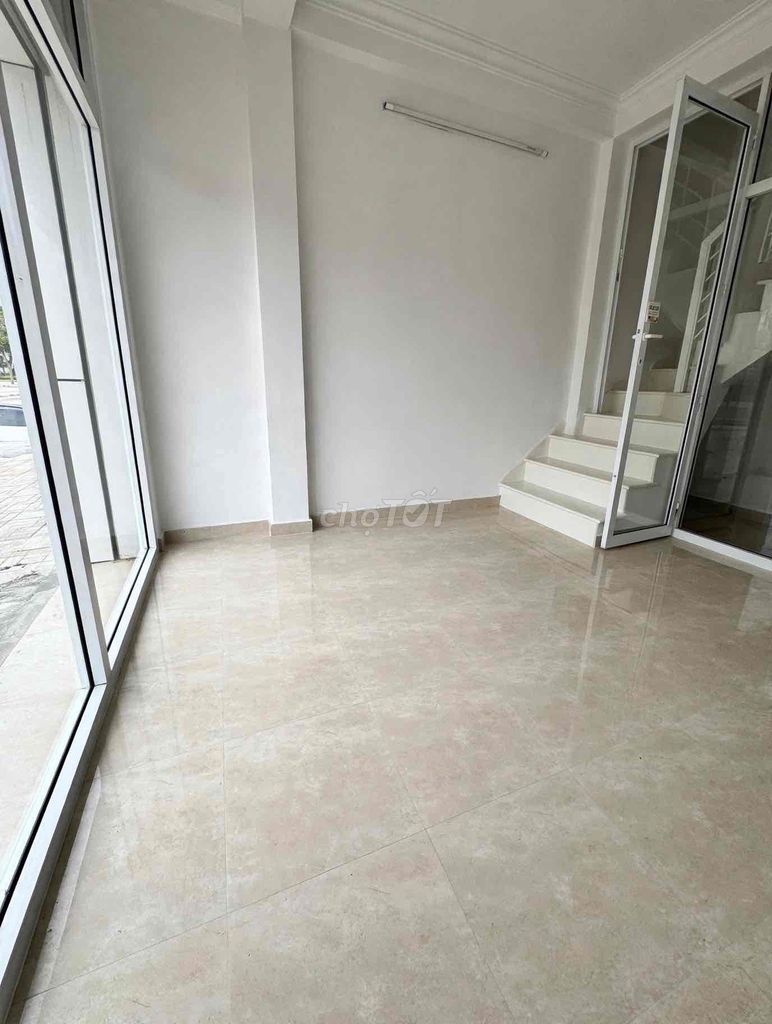 🔥 ТАУНХАУС MAI HEC DEH В АРЕНДУ — 30 М² X 5 ЭТАЖЕЙ — 8,5 МЛН В МЕСЯЦ 🔥
