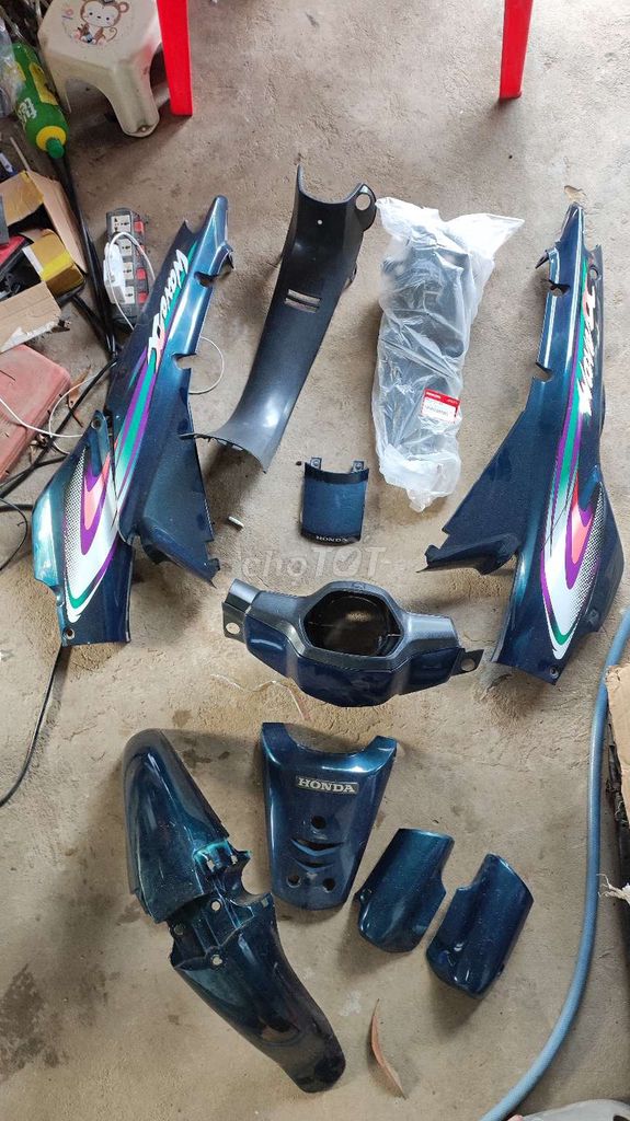 Dàn áo Wave nhỏ TQ cho anhem ráp xe cỏ. Mua bán Phụ tùng xe tại Thành phố Vũng Tàu Bà Rịa - Vũng Tàu được đăng bởi Cafe 259 hình 2