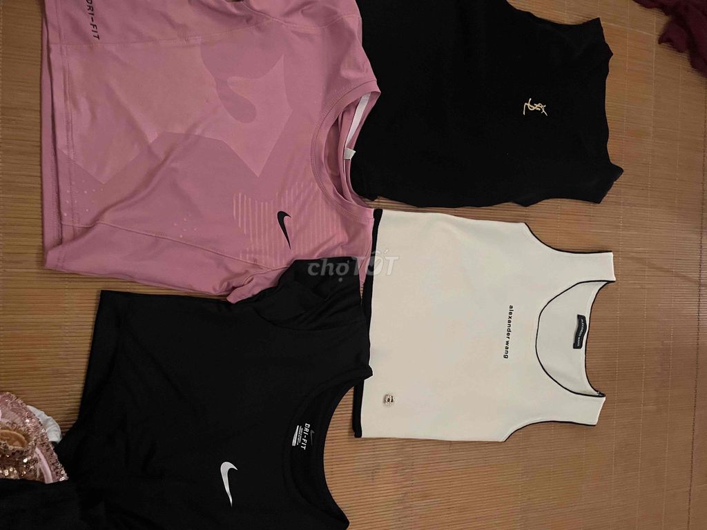 Áo thun Nữ Nike Hồng Thoáng mát. Mua bán Quần áo tại Huyện Hạ Hòa Phú Thọ được đăng bởi Te xinh hình 1