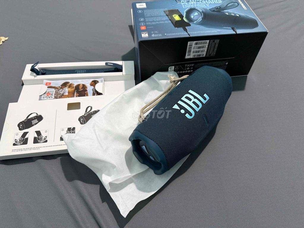 bán ,gl đt JBL CHARGE 6 Xanh PGI chưa kích hoạt bh. Mua bán Tivi, Âm thanh tại Thị xã Bến Cát Bình Dương được đăng bởi Hùng hình 1
