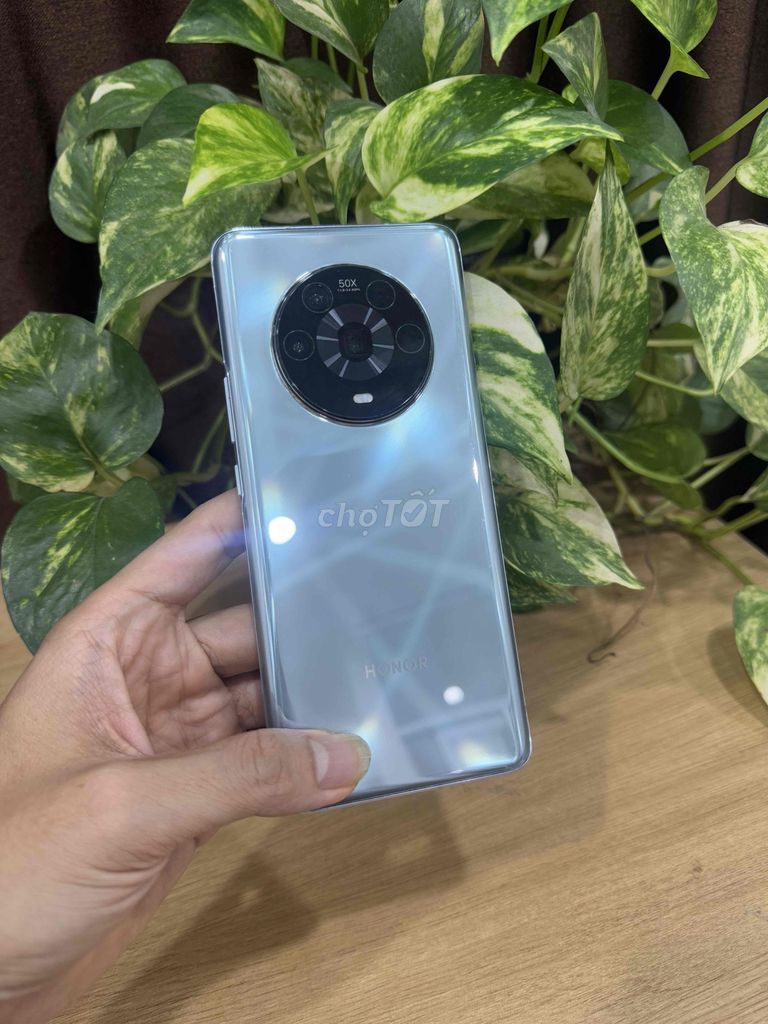 Honor Magic 4 256GB Bạc CÓ TRẢ GÓP. Mua bán Điện thoại tại Quận Hoàng Mai Hà Nội được đăng bởi Gia Vinh hình 1