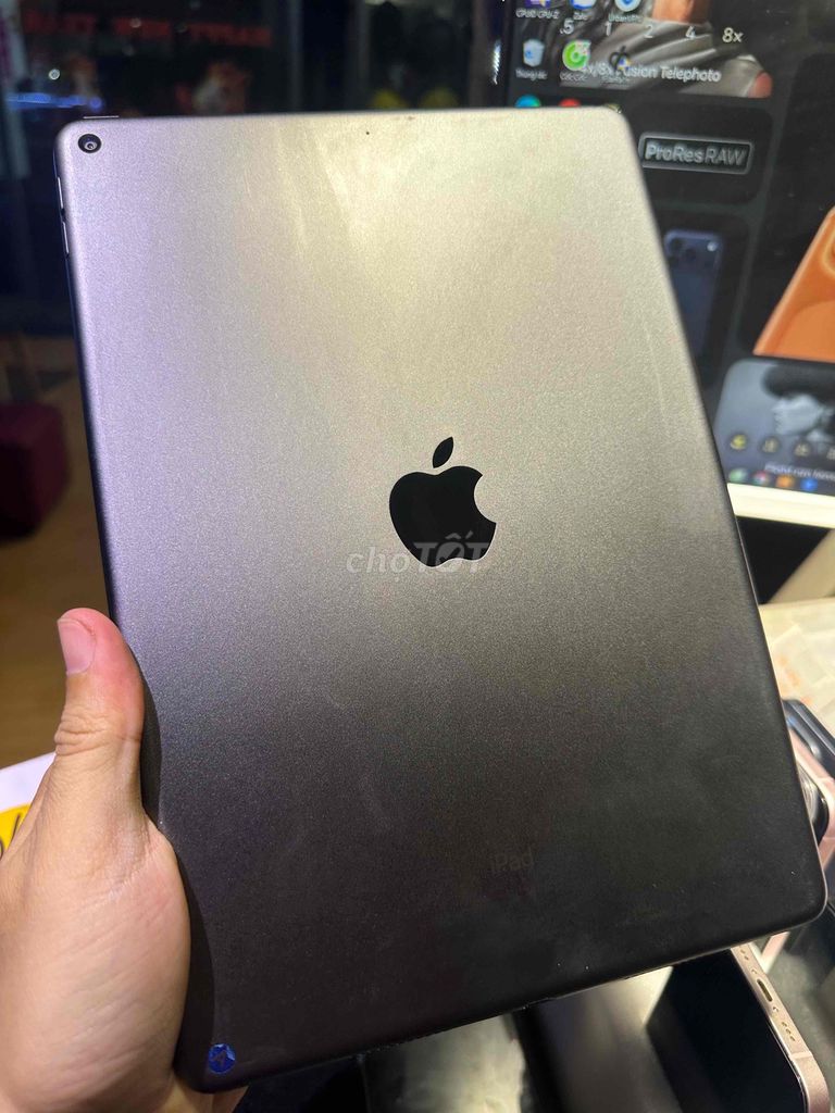 iPad Air 3 bản 256GB Xám zin nguyên bản. Mua bán Máy tính bảng tại Thành phố Thủ Đức Tp Hồ Chí Minh được đăng bởi Minh Sang Store Góp Bao Nợ Xấu hình 1
