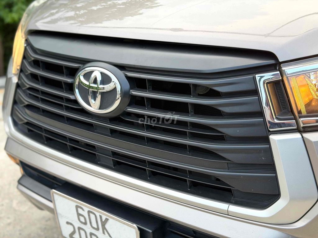 Toyota Innova 2023 photo 5