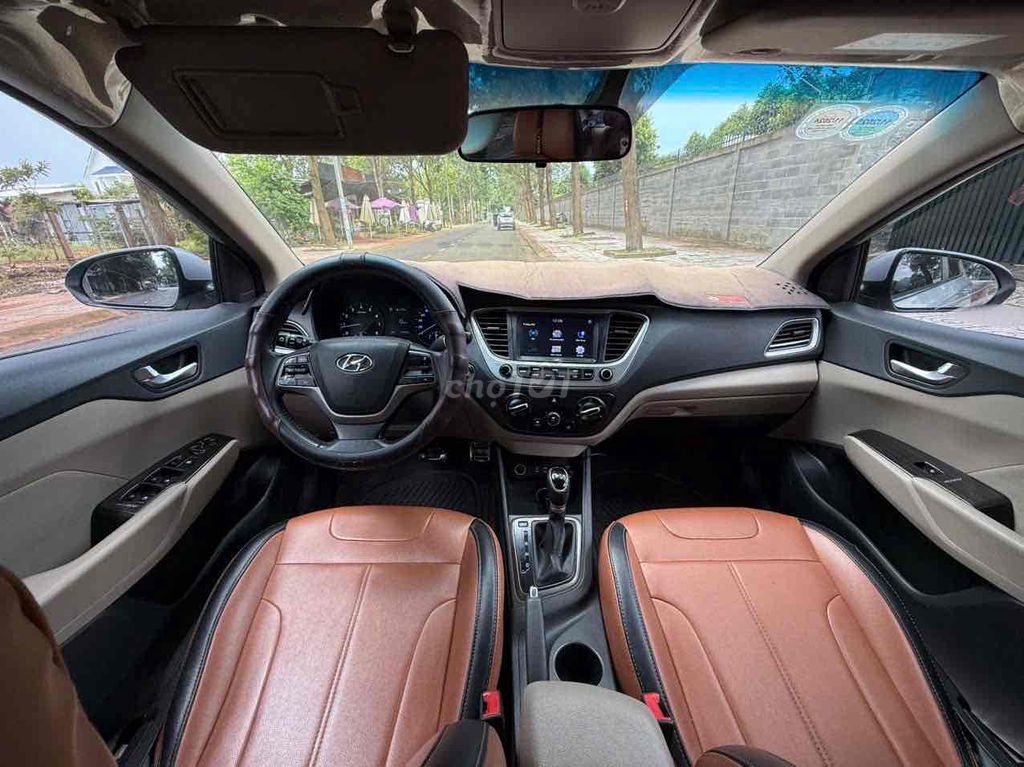 Hyundai Accent 2018 Bạc Số tự động. Mua bán Ô tô tại Thành phố Long Khánh Đồng Nai được đăng bởi Cửa Hàng Xe Máy Thái Phong hình 7